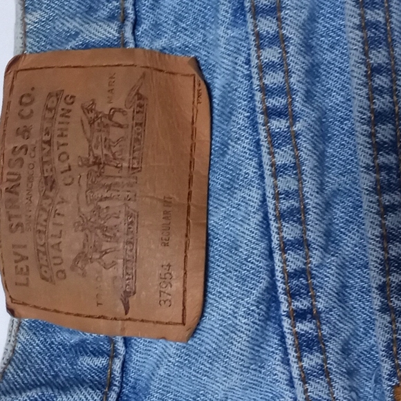 MADE IN USA Levi's Orange Tab 954 100% Cotton Distressed Denim Shorts *VINTAGE* - Picture 3 of 16